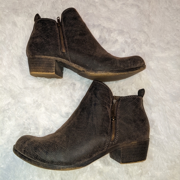 Dunes lil dolly booties/ankle boots - Picture 2 of 15